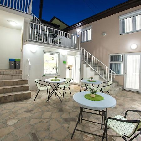מוסטר Five Rivers Rooms מראה חיצוני תמונה